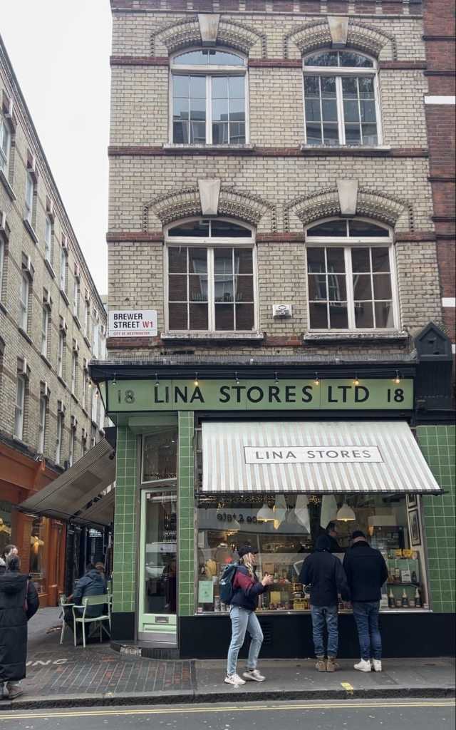 Soho Gezilecek Yerler