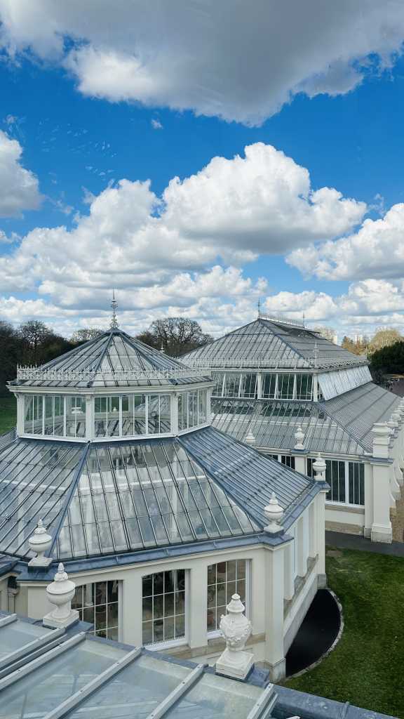 Kew Gardens Gezisi