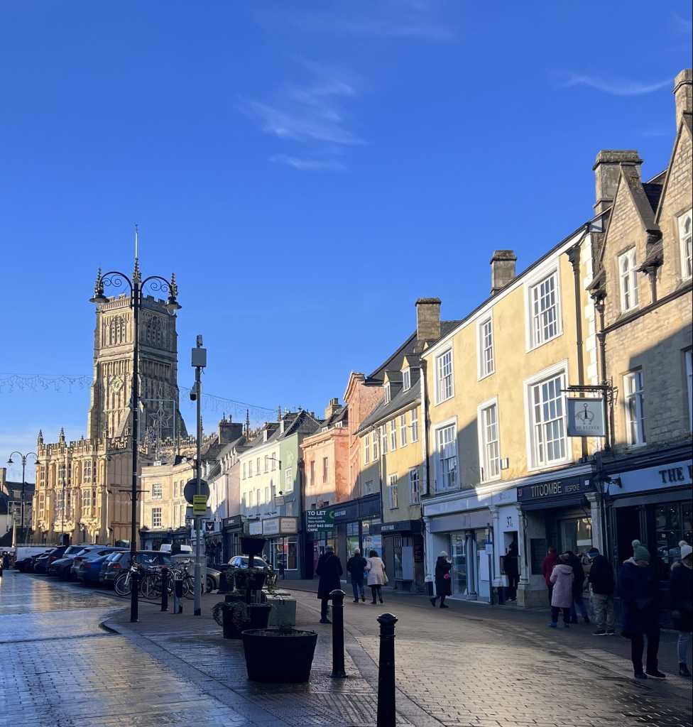 Cotswolds Gezilecek Yerler - Cirencester