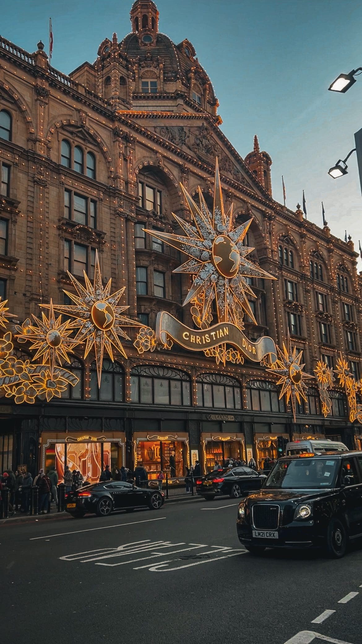 Londra’daki 3 İkonik Alışveriş Merkezi