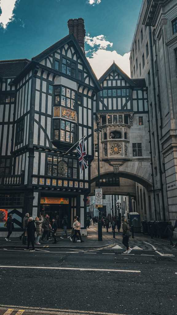 Londra’nın 3 İkonik Alışveriş Merkezi